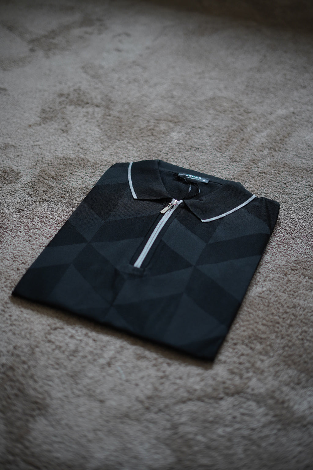 Polo Signature Géométrique à Col Zippé n4