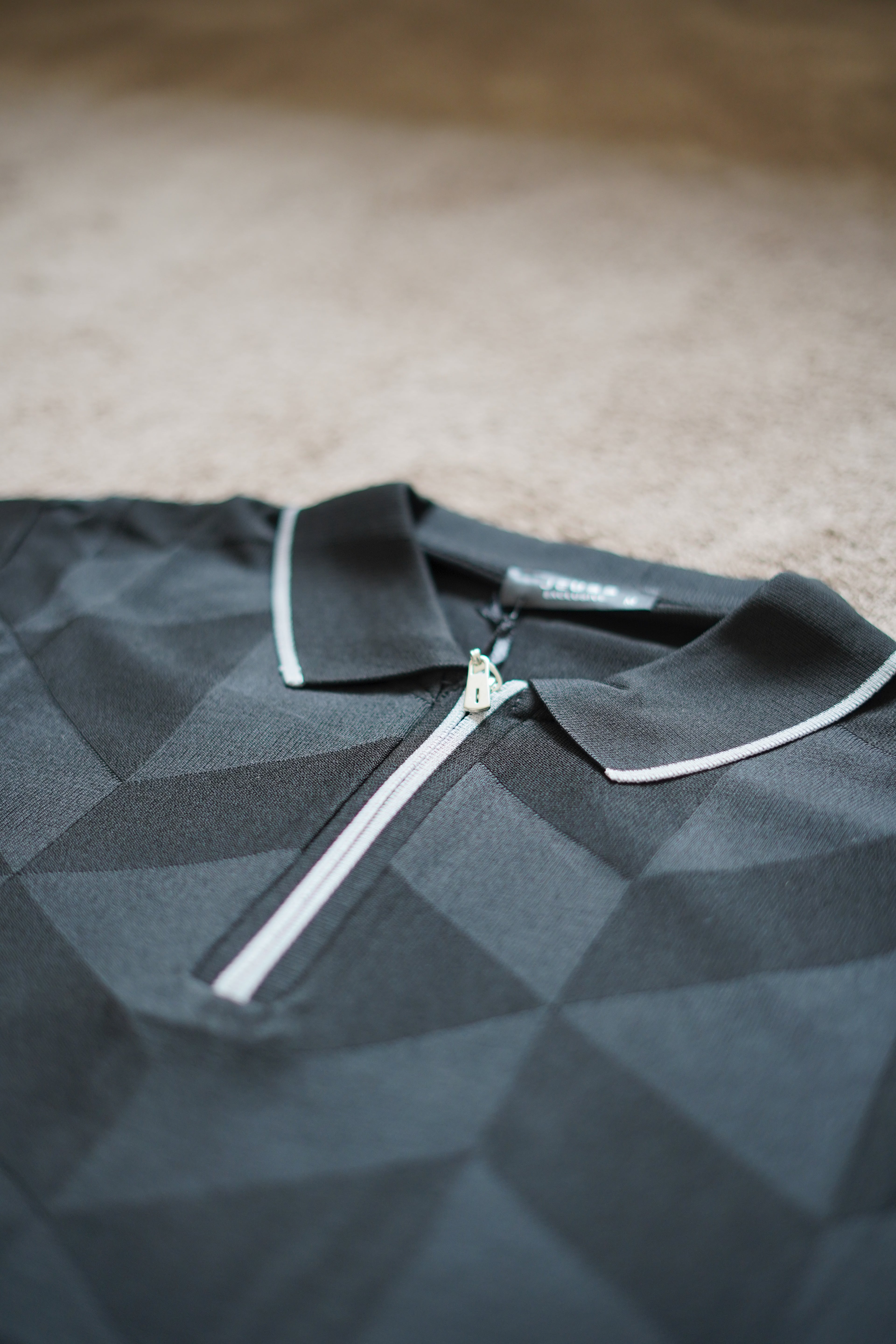 Polo Signature Géométrique à Col Zippé n4