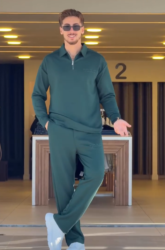 ensemble pantalon + Polo zippé à manches longues